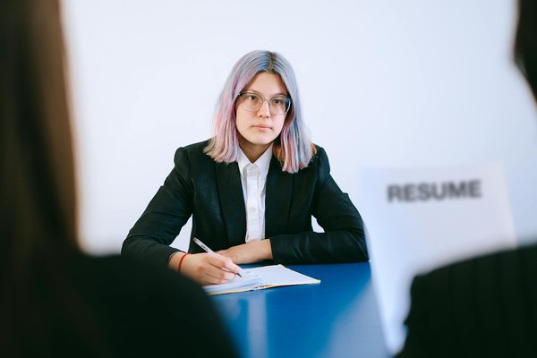Quelles implications ont les récentes tensions géopolitiques sur le commerce international ?